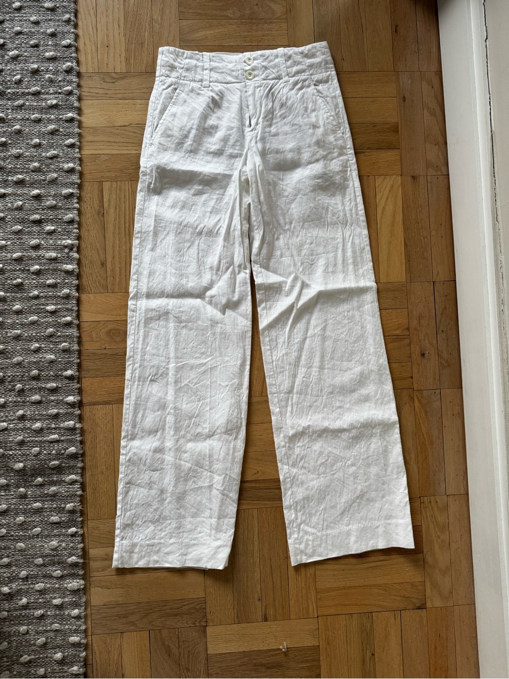 Women’s Vince White Linen Pants